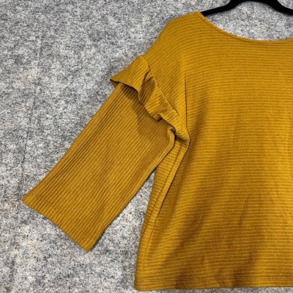 Rebecca King Mustard Ruffle Sleeve Ribbed Sweater Top Made in Canada Size XL - Picture 3 of 16